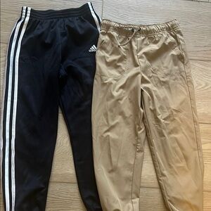 Boys size 7 joggers like new